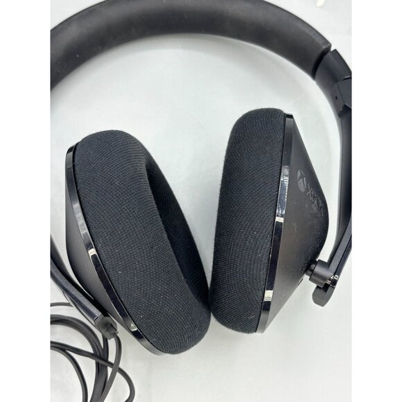 Microsoft S4V-00012 Xbox One Wired Stereo Gaming Headset - Picture 3 of 5